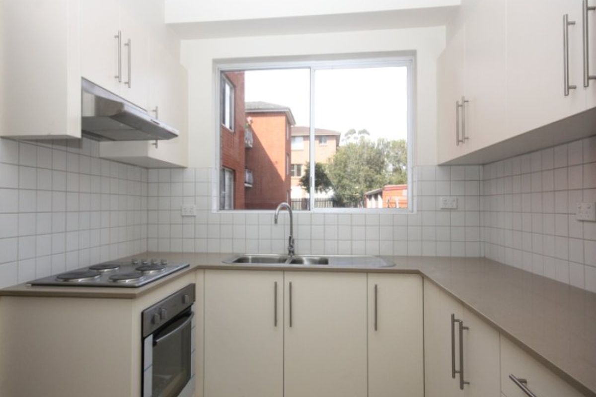 3 / 75 Denman Avenue, Wiley Park