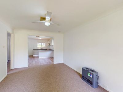 24 Springfield Way, Dubbo