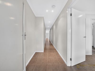 59 Kinglake Drive, Manor Lakes