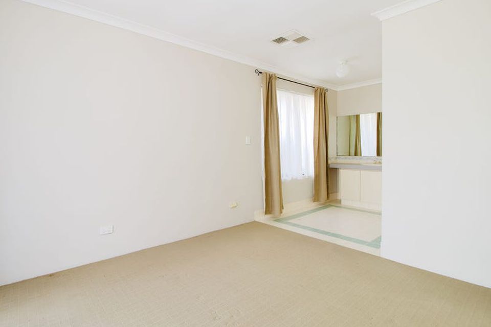 12 Mayflower Close , Port Kennedy