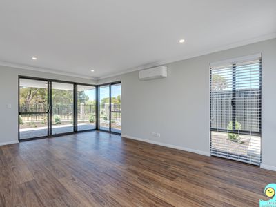 1 / 6 Merion Court, Yanchep