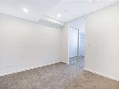 212 / 42 Armbruster Avenue, North Kellyville