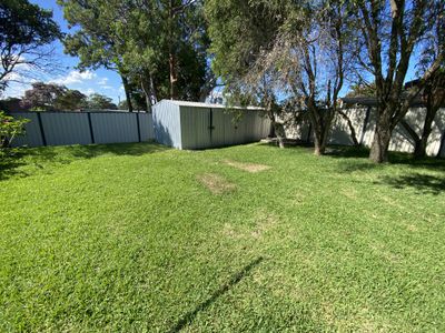43 Lake Road, Balcolyn