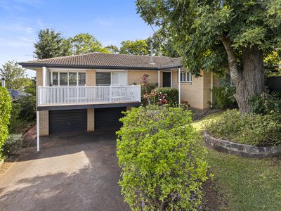 22 Jellicoe Street, Mount Lofty
