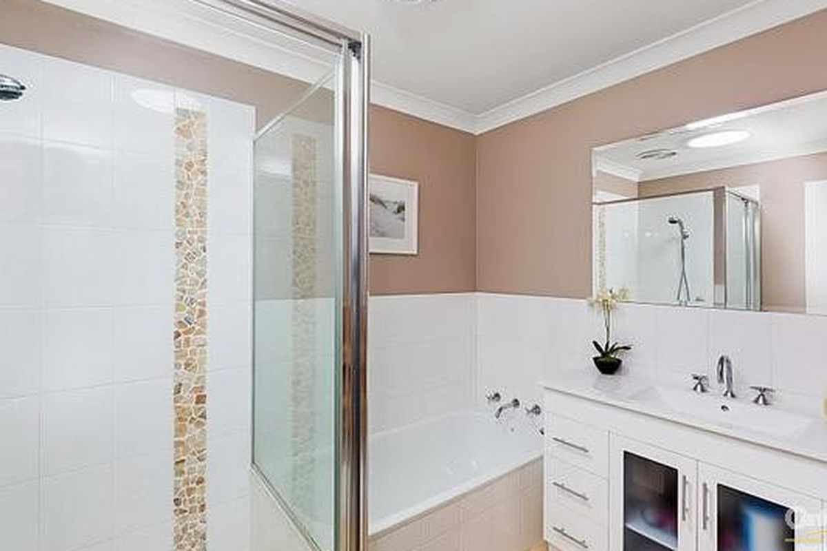 4B Jessie Riley Avenue, Erina