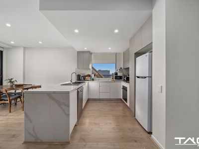 401 / 147 Great Western Highway, Mays Hill