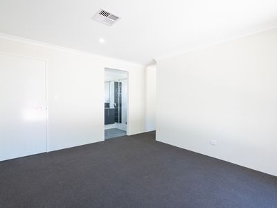 8 Blissful Wy, Baldivis