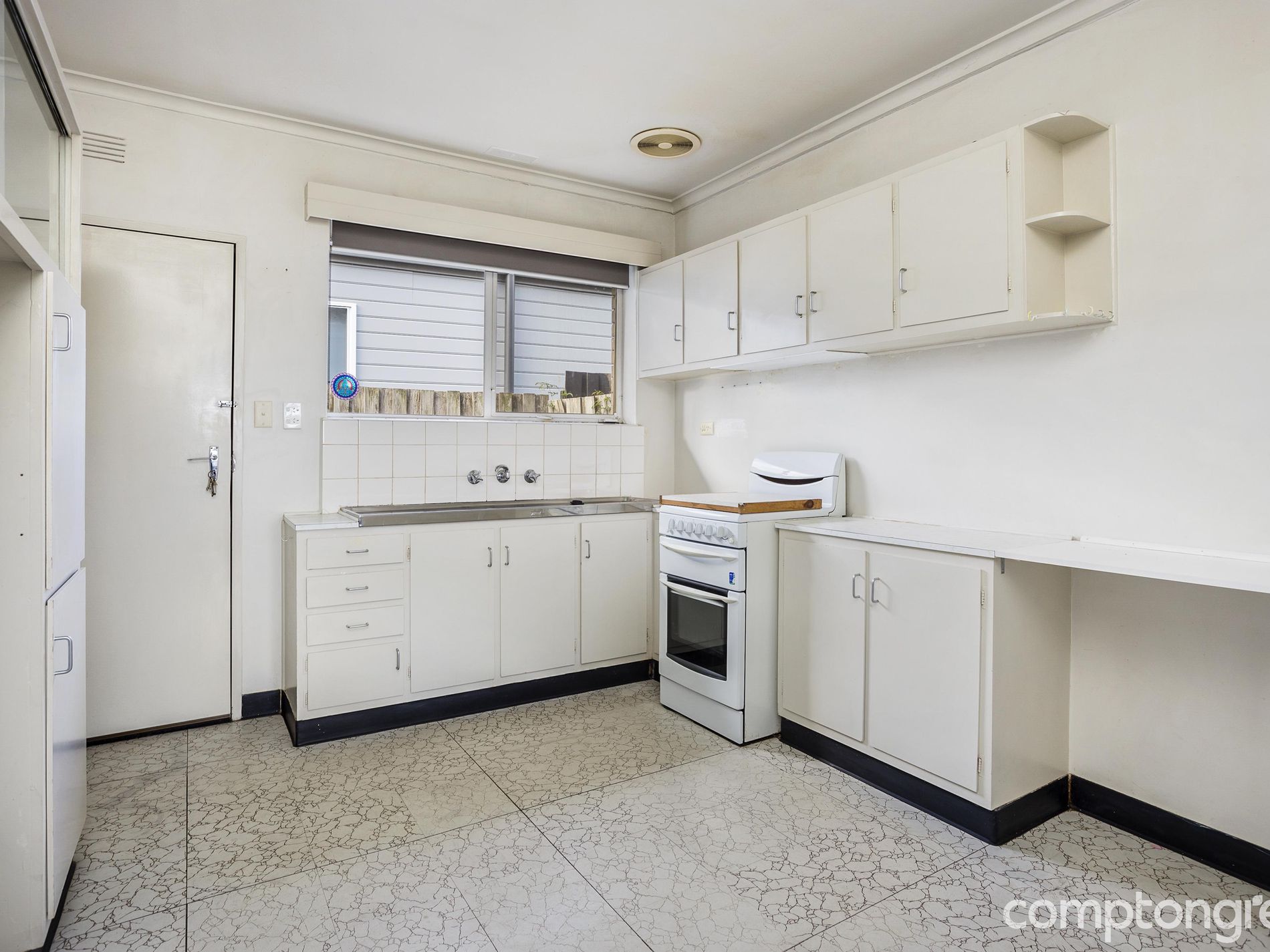 7 / 98 Railway Place, Williamstown