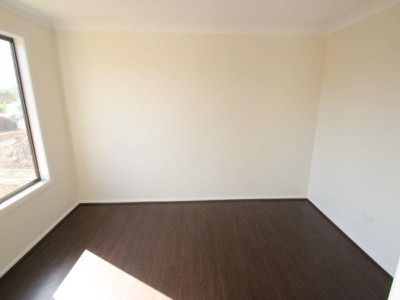 290 Woodville Road, Guildford
