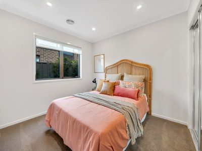 7 Merribrook Boulevard, Clyde