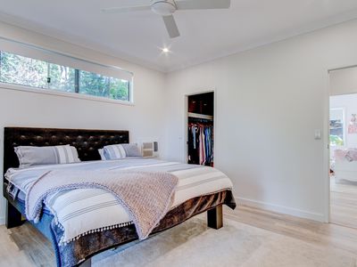 80 CONTOUR ROAD, Tamborine Mountain