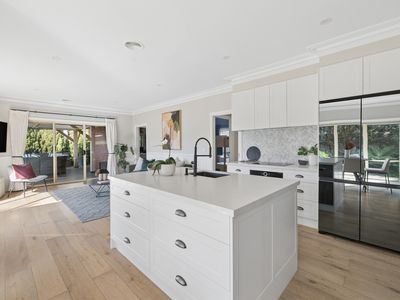45 McIntosh Road, Altona North