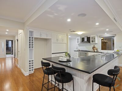 4 Malibu Entrance, Iluka