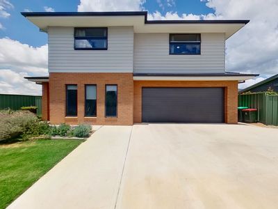 20 Augusta Avenue, Dubbo