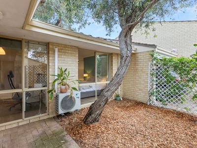 6 / 73 Weaponess Road, Scarborough