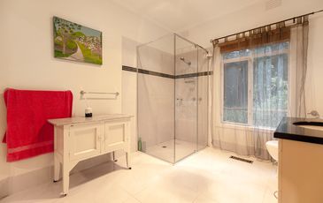 9 BEACONSFIELD-EMERALD ROAD, Beaconsfield Upper