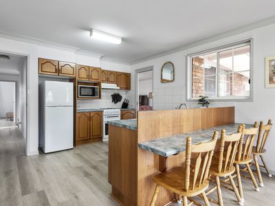 16 Thistleton Drive, Burrill Lake