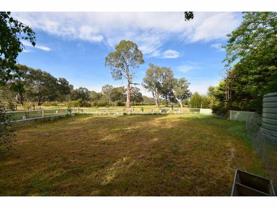 1869 Torrens Valley Road, Mount Pleasant