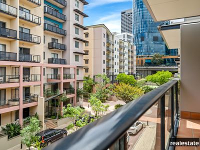 21 / 116 Mounts Bay Road, Perth