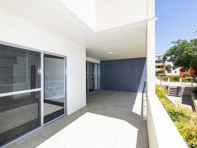13D / 17 Uriarra Road, Queanbeyan