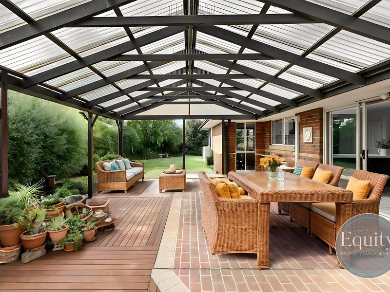 2 Little Acre Cl, Langwarrin