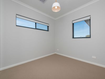 *6C Salmar Way, Westminster