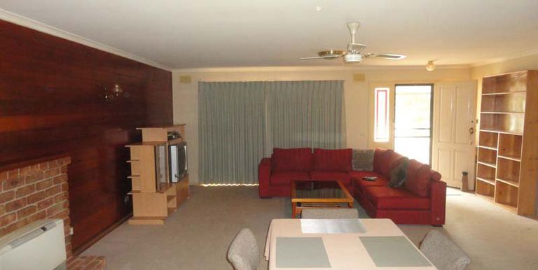 7 Connelly Street, Violet Town
