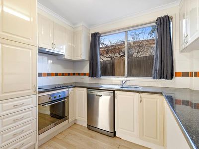 2 / 56 Henderson Road, Crestwood