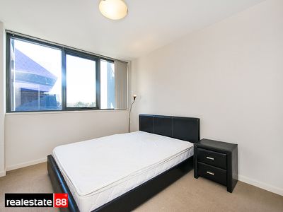 18 / 69 Milligan Street, Perth