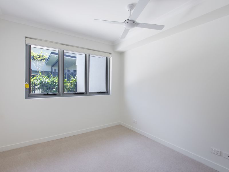 8105 / 43 Forbes Street, West End