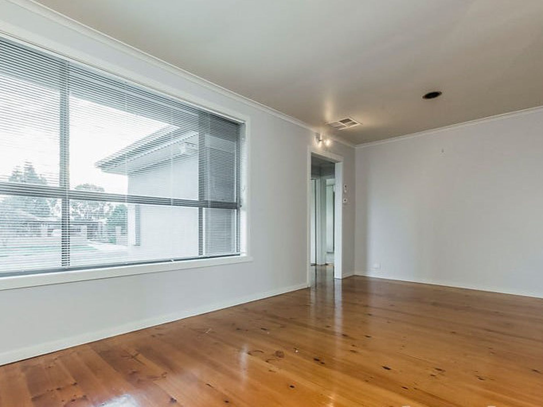1 Drews Road, Marshall