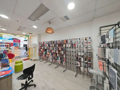 Shop 10 / 107 Quay Street, Sydney