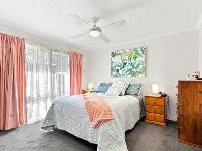 6 Rachel Court, Sale