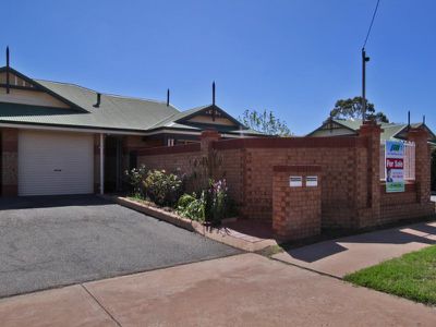 7 / 10 Davidson Street, Kalgoorlie