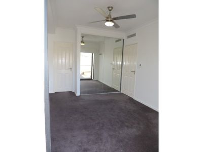 2 / 1 Dunedin Street, Mount Hawthorn