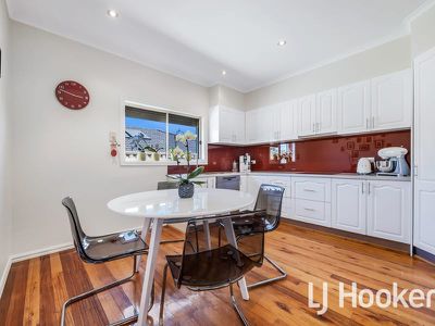 24 Fifth Avenue, Dandenong