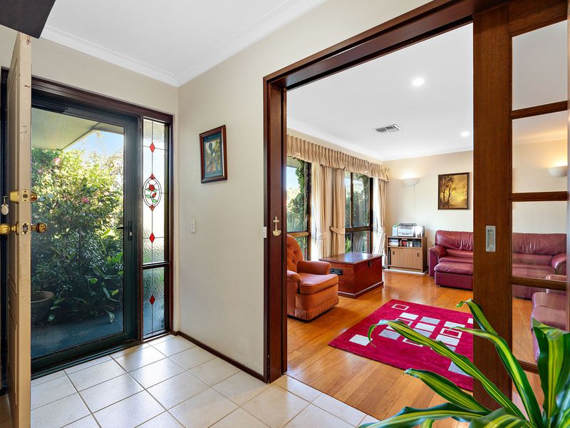 5 Roche Court, Bull Creek