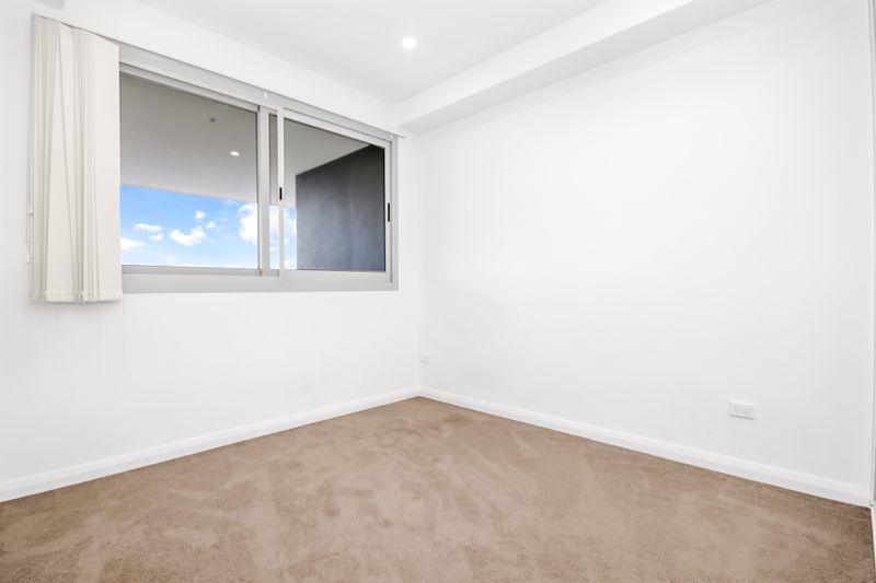 805 / 5 Second Avenue, Blacktown