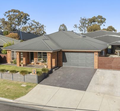 18 Delhi Street, Seymour