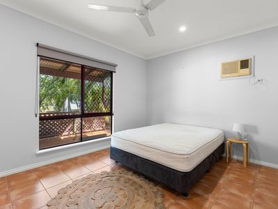 21 Goshawk Loop, Djugun