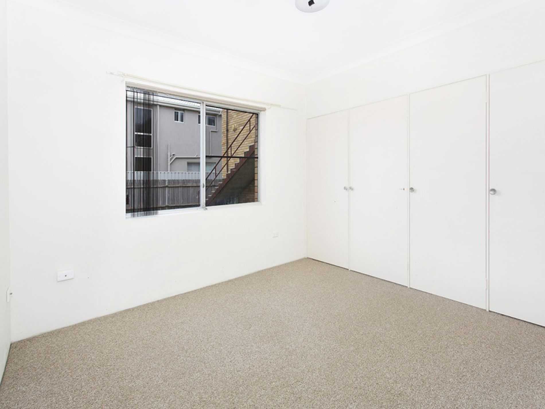 4 / 45 Reddall Parade, Lake Illawarra