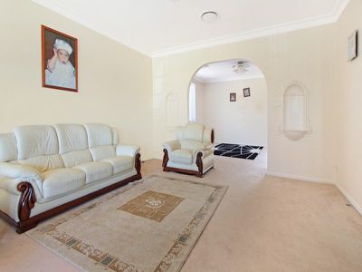 94 Captain Cook Drive, Barrack Heights