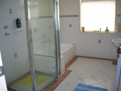 2003 / 3 Lake Terrace West, Mount Gambier