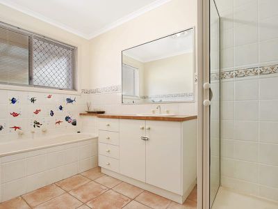 52 Victoria St, Howlong