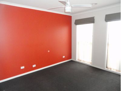 21 Manna Gum Drive, Epsom