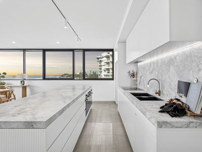 701 / 16 Musgrave Street, Coolangatta