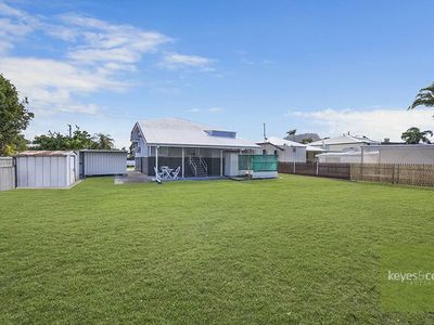 25 Tenth Avenue, Railway Estate