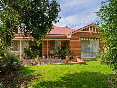 28 Eureka Street, Chewton