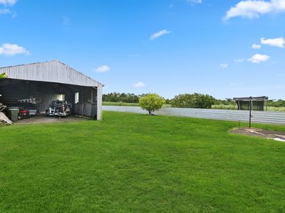 43 WATTLE STREET, Goondi Hill