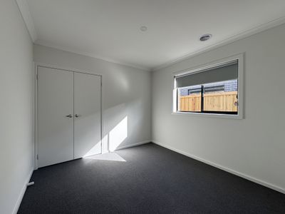 13 Duncliffe Road, Truganina